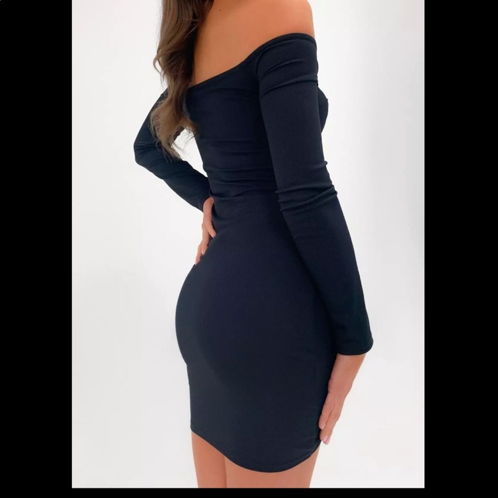 Missguided Black Ribbed Ruched Front Mini Dress - Picture 2 of 4
